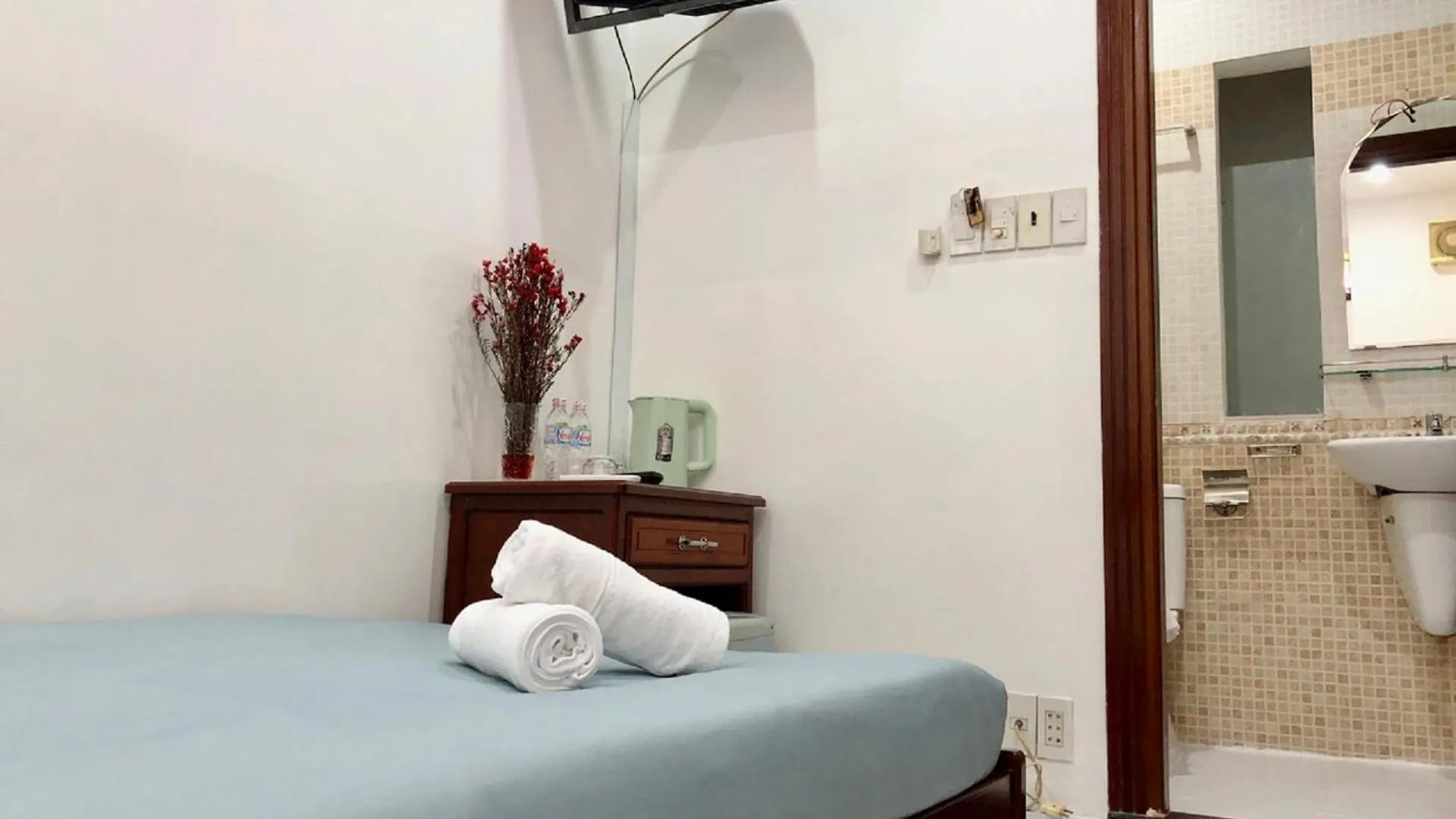 Saigon Cozy2 Hotel At 241 Pham Ngu Lao Street Ho Chi Minh City